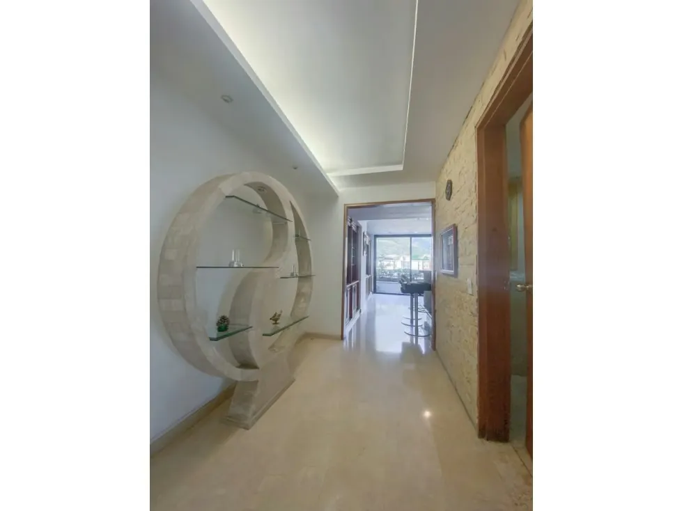 Vendo/Alquilo Ph triplex 400m2 Av. Sucre Los Dos Caminos 6399 - 14