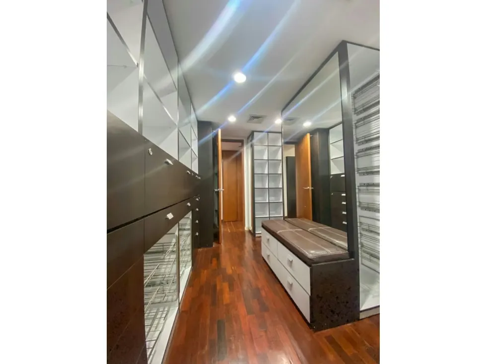 Vendo/Alquilo Ph triplex 400m2 Av. Sucre Los Dos Caminos 6399 - 19