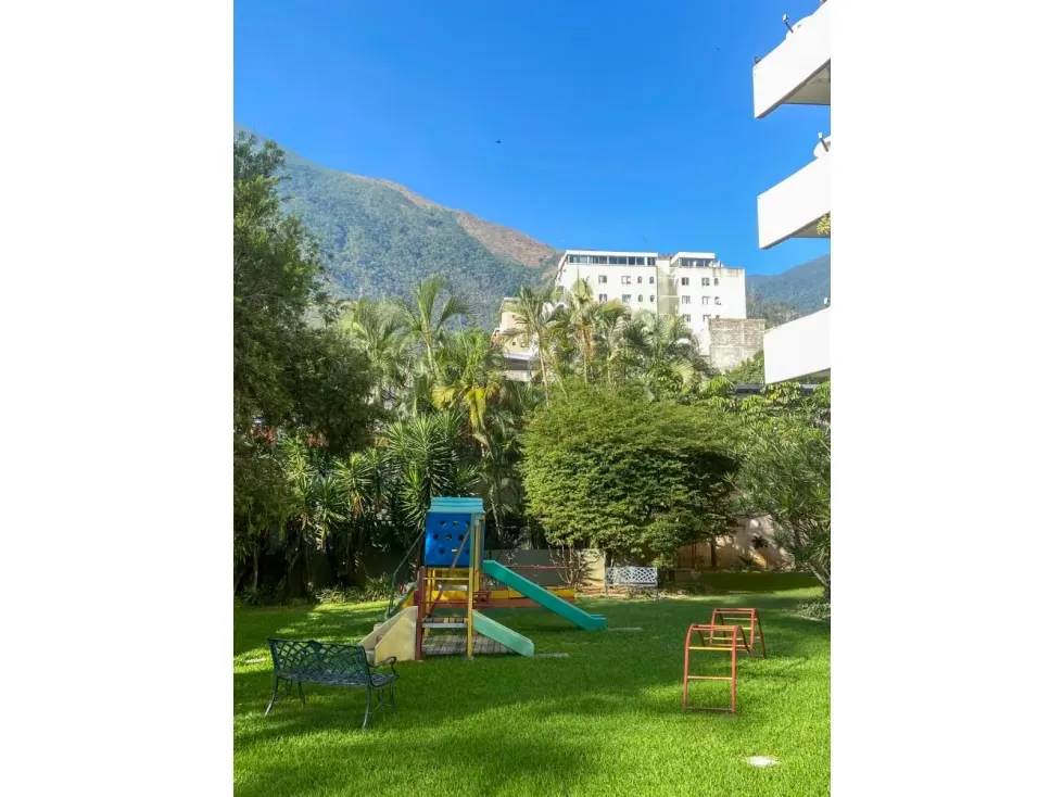 Vendo/Alquilo Ph triplex 400m2 Av. Sucre Los Dos Caminos 6399 - 26