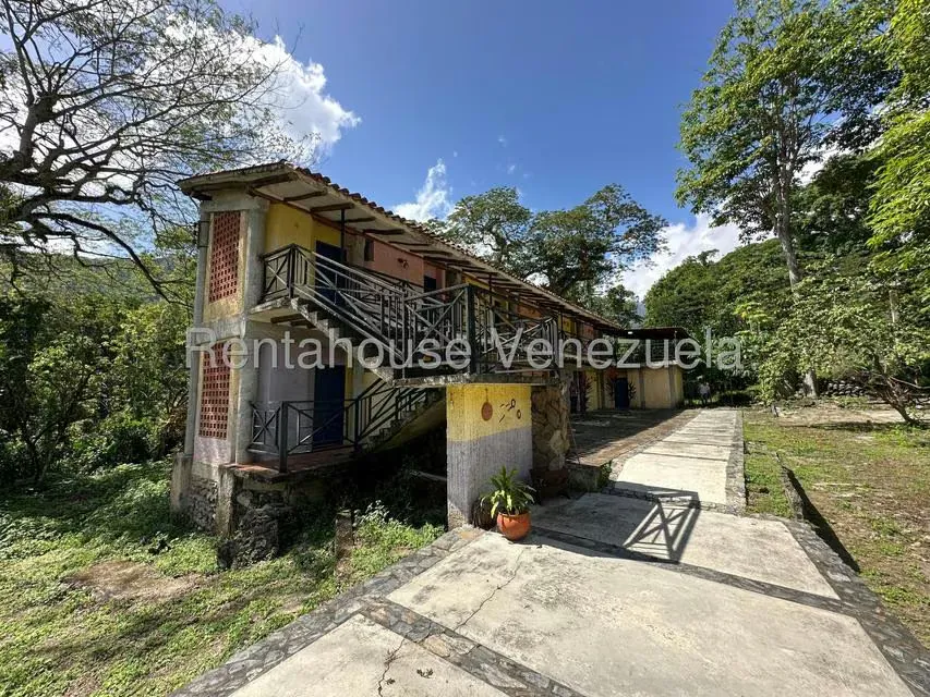 Comercial (Posada) en Venta en Cumboto, Aragua - 3