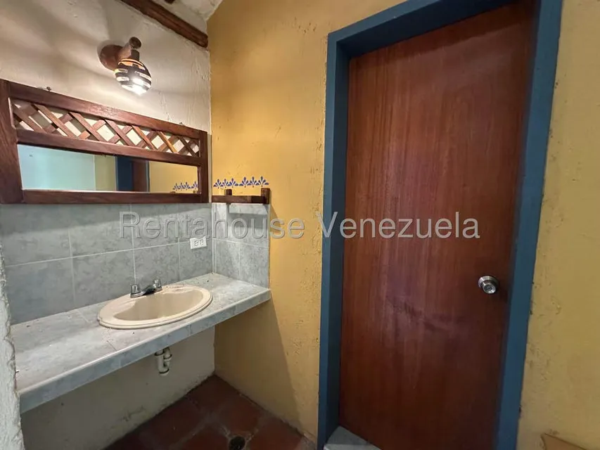 Comercial (Posada) en Venta en Cumboto, Aragua - 32