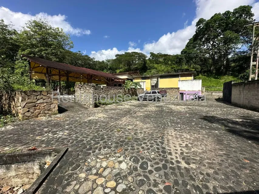Comercial (Posada) en Venta en Cumboto, Aragua - 33