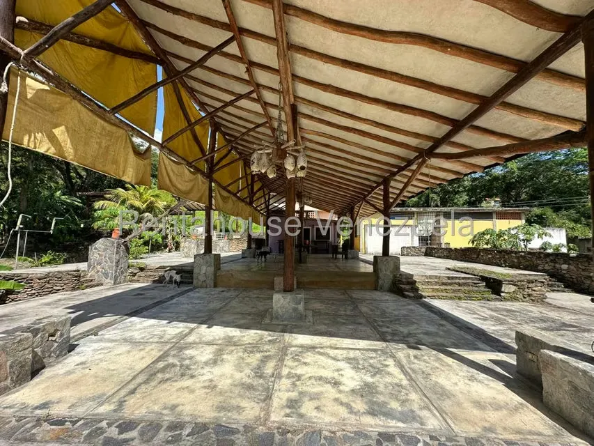 Comercial (Posada) en Venta en Cumboto, Aragua - 38