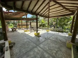 Vista 44