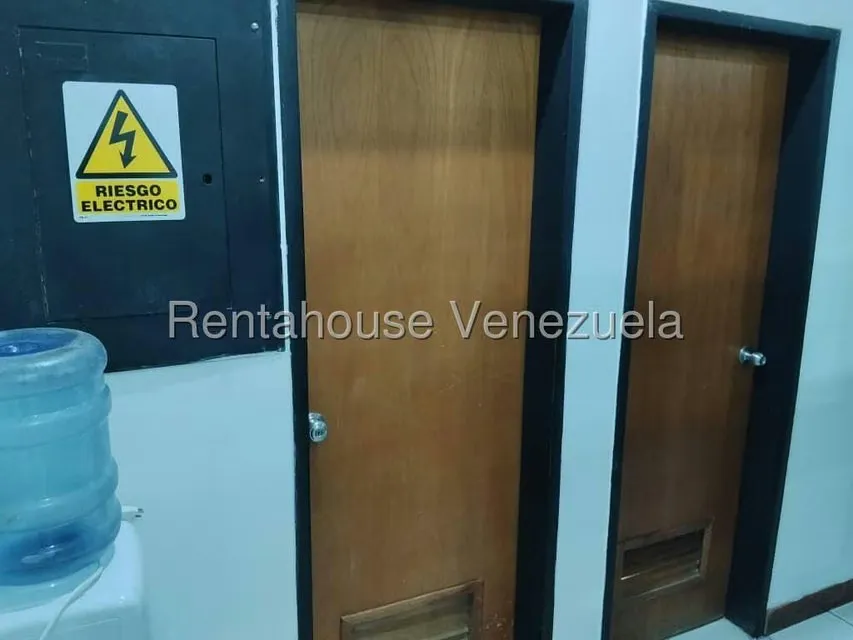 Local Comercial en Venta en Centro, Lara - 17