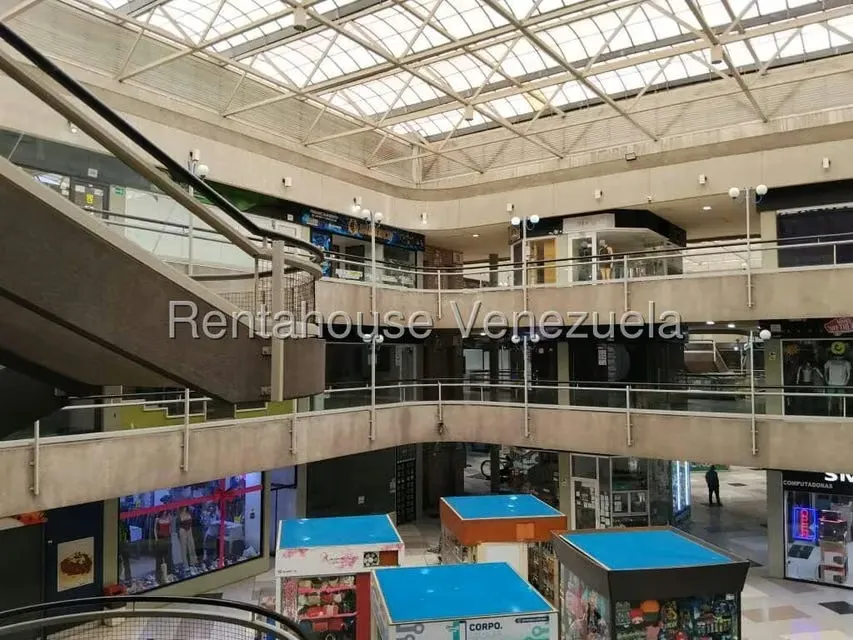 Local Comercial en Venta en Centro, Lara - 21