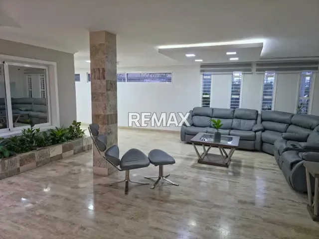 CASA QUINTA EN VENTA AVENIDA EL MILAGRO MARACAIBO - 2