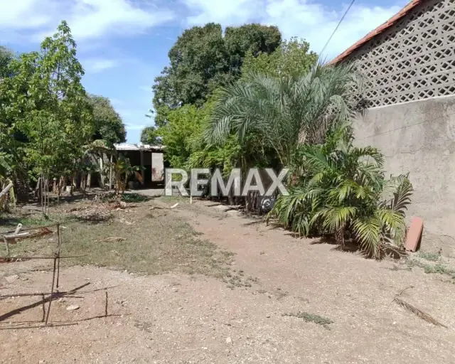 UBICACION PREMIUM GRAN TERRENO CON LOCAL COMERCIAL EN SAN ANTONIO - 17