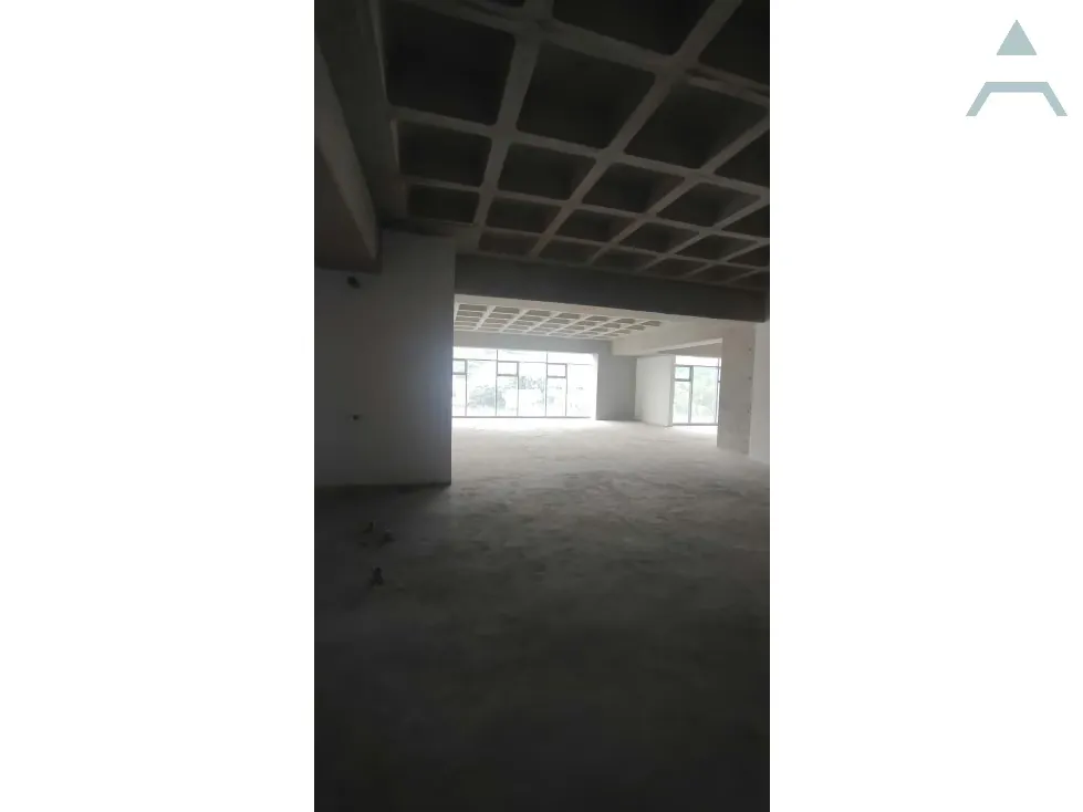 Se alquila Oficina 135m² Las Mercedes - 5