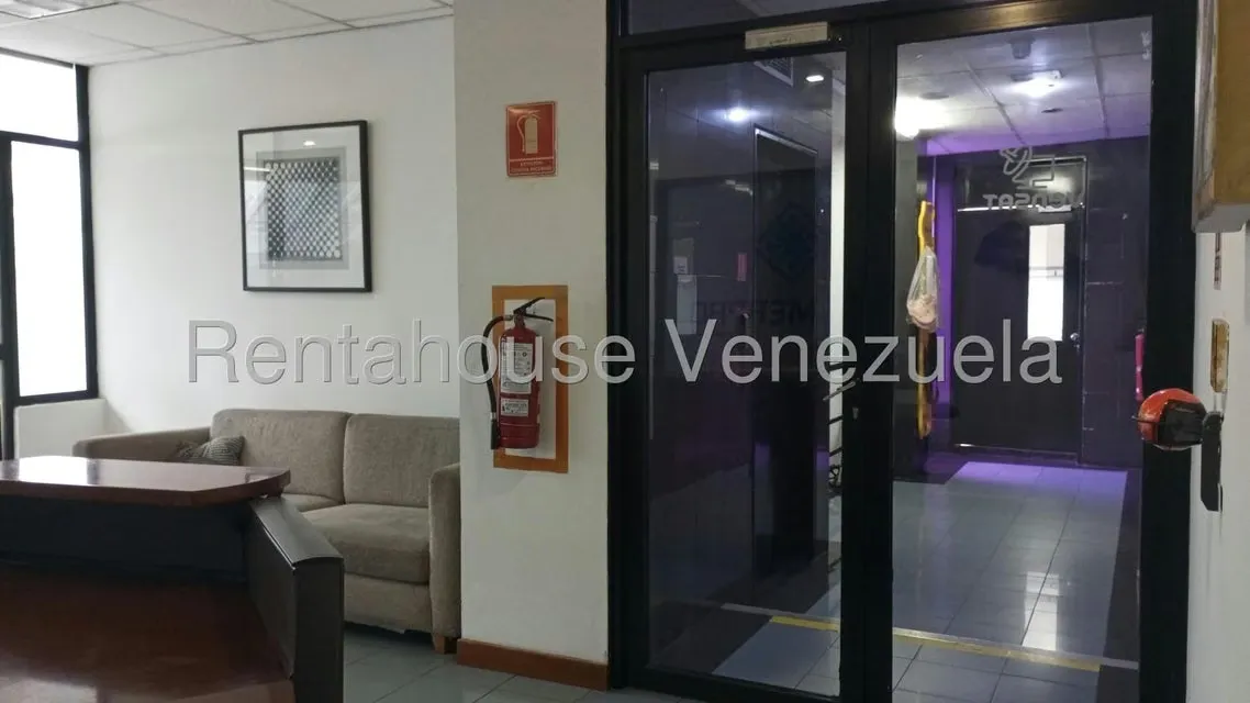 Oficina en Alquiler en La Urbina, Distrito Metropolitano - 15