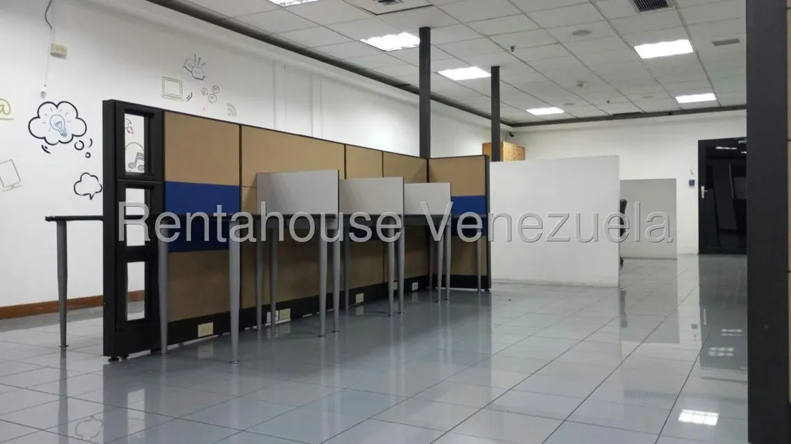 Oficina en Alquiler en La Urbina, Distrito Metropolitano - 19
