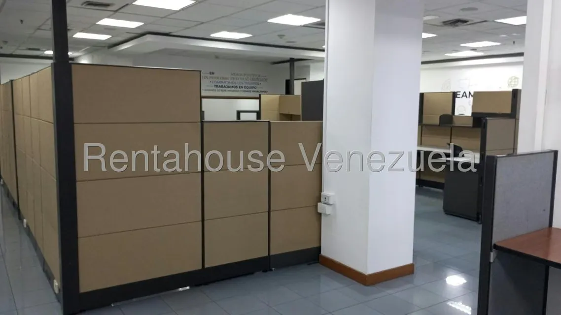 Oficina en Alquiler en La Urbina, Distrito Metropolitano - 20