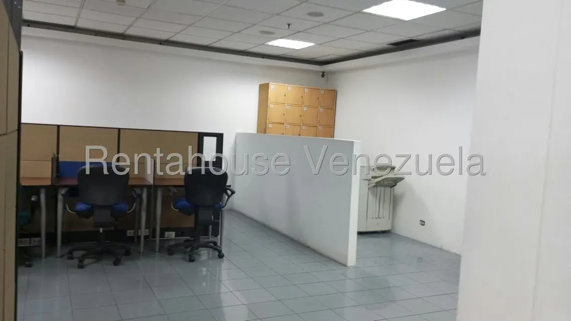 Oficina en Alquiler en La Urbina, Distrito Metropolitano - 31