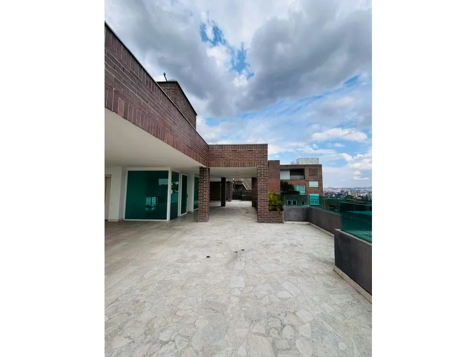 Se vende PH 720m2 La Castellana