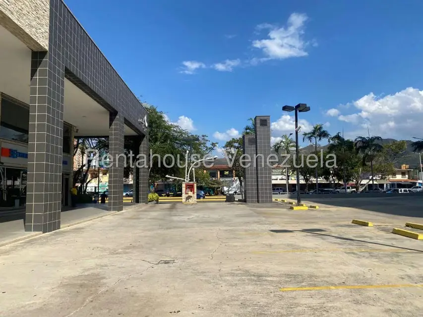 Local Comercial en Alquiler en La Granja, Carabobo - 14