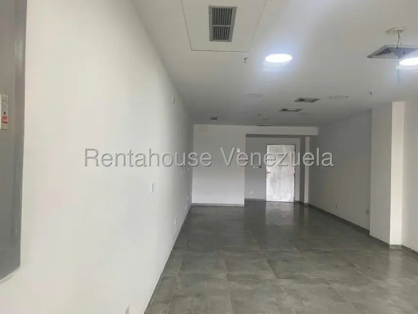 Local Comercial en Alquiler en La Granja, Carabobo - 5