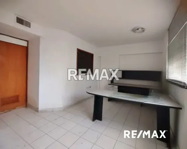 ESPACIOSO Y FUNCIONAL LOCAL EN VENTA CENTRO DE PORLAMAR MARIÑO ISLA DE MARGARITAPORLAMAR - 10