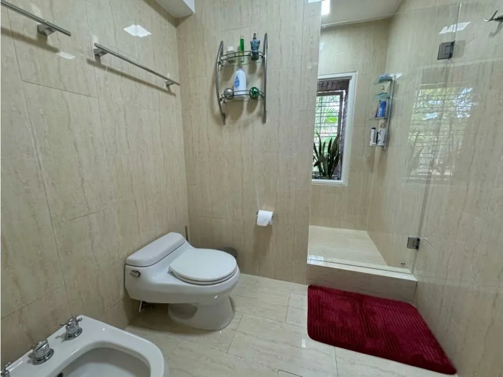 Se vende casa 464m2 La Lagunita 0399 - 20
