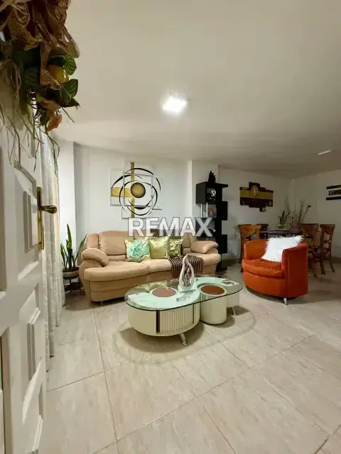 Apartamento en el Centro de San Cristobal - Edificio La Casa