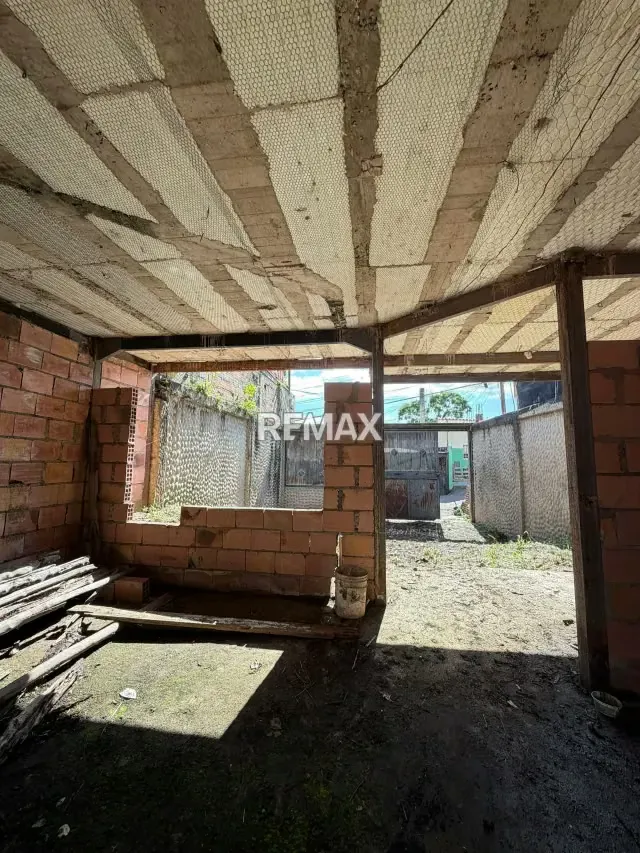 En Venta Propiedad con avance de construcción Ubicada En el Junco parte Alta - 4