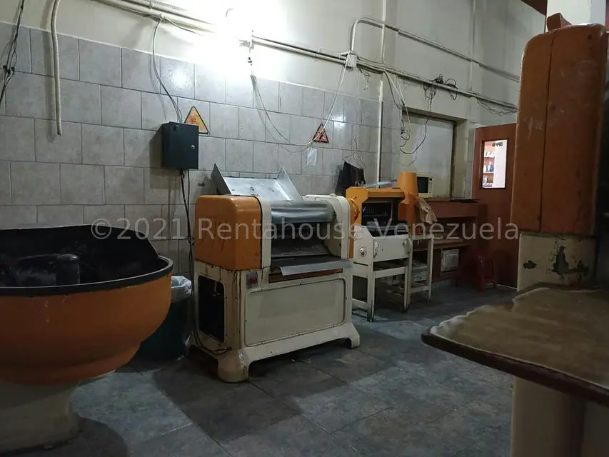 Negocios y Empresas (Alimentos y Bebidas) en Venta en Avenida Constitucion, Aragua - 24