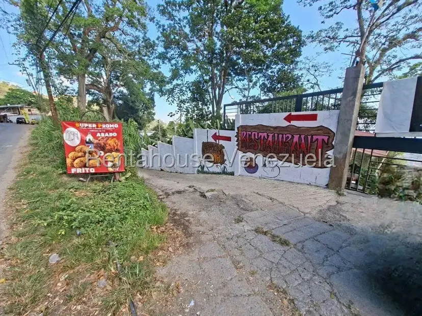 Negocios y Empresas (Alimentos y Bebidas) en Venta en Avenida Principal Cecilio Acosta, Miranda