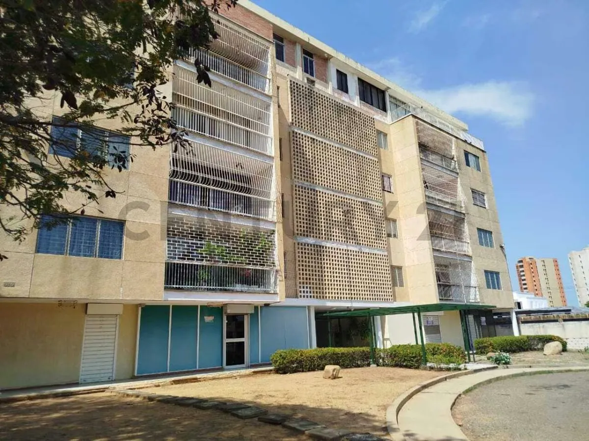 Alquiler de Apartamento amplio y con excelente ubicacion