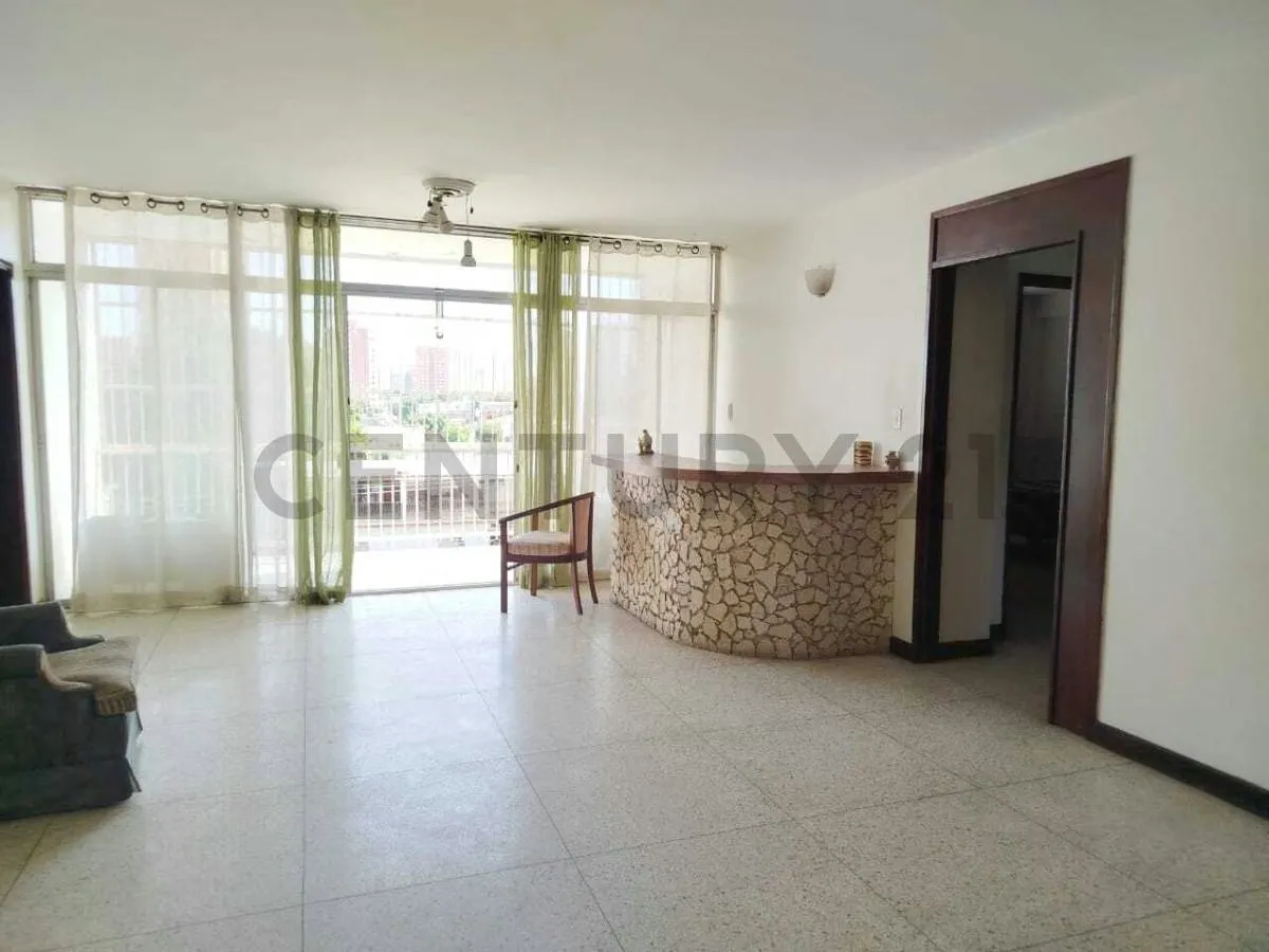Alquiler de Apartamento amplio y con excelente ubicacion - 6