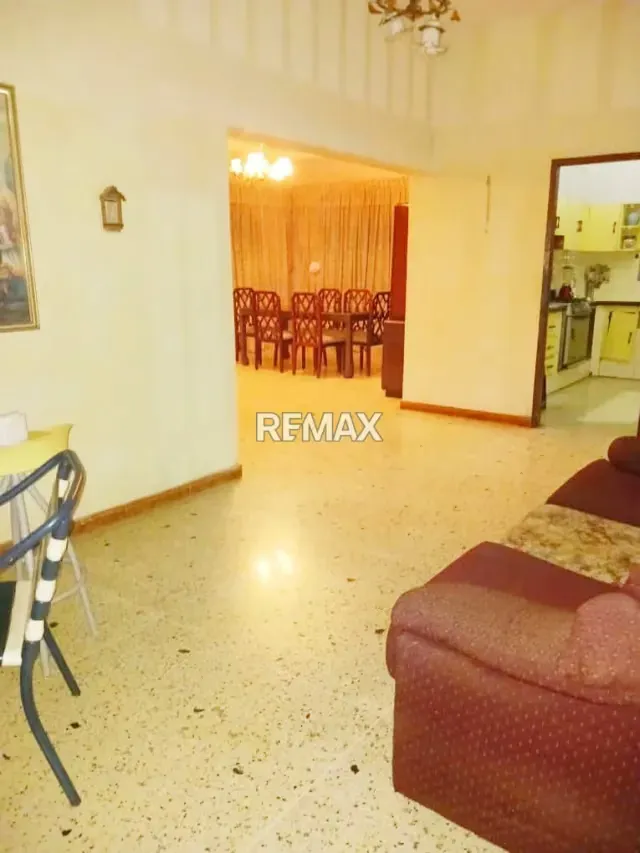 Espectacular inmueble clásico de grandes espacios ubicado en zona privilegiada en Av Libertador con cruce a Negro Primero, en Maturín Edo. Monagas, propició para Comercio o Vivienda - 11