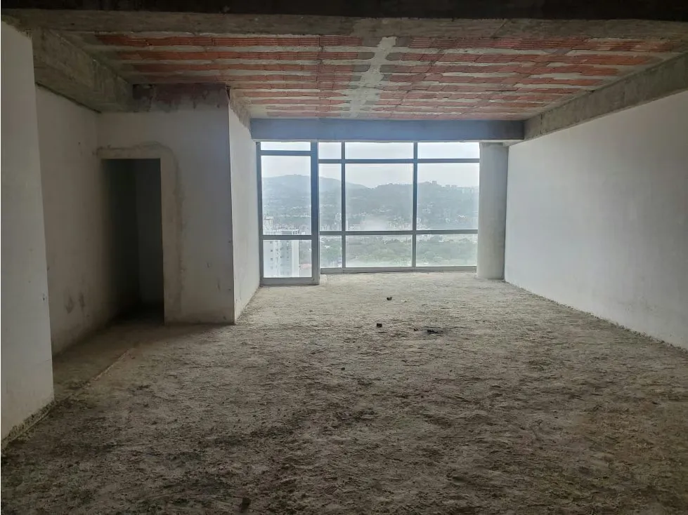 Vendo oficina 89mts2 Los Dos Caminos - 6