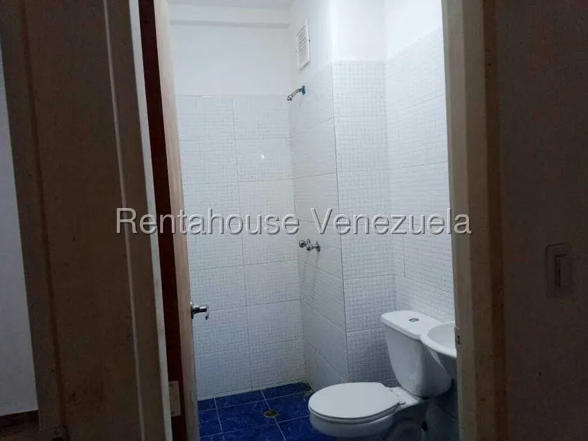 Apartamento (1 Nivel) en Venta en Agua Sal, Miranda - 48