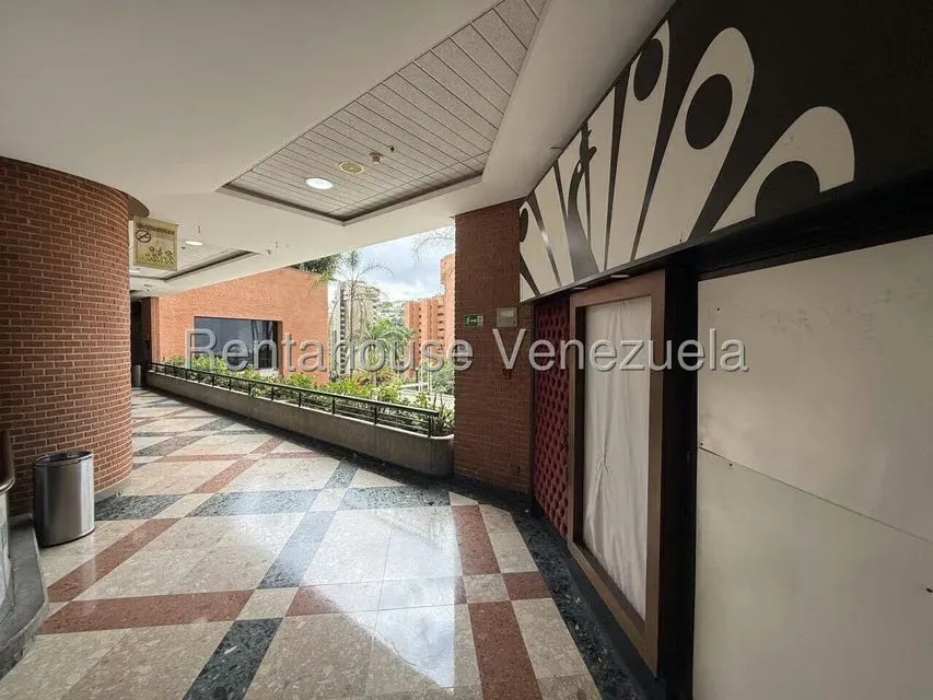 Local Comercial en Alquiler en Los Naranjos del Cafetal, Distrito Metropolitano - 9