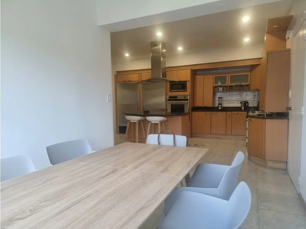 Alquilo apartamento 240m2 Colinas de Valle Arriba 7338 - 10