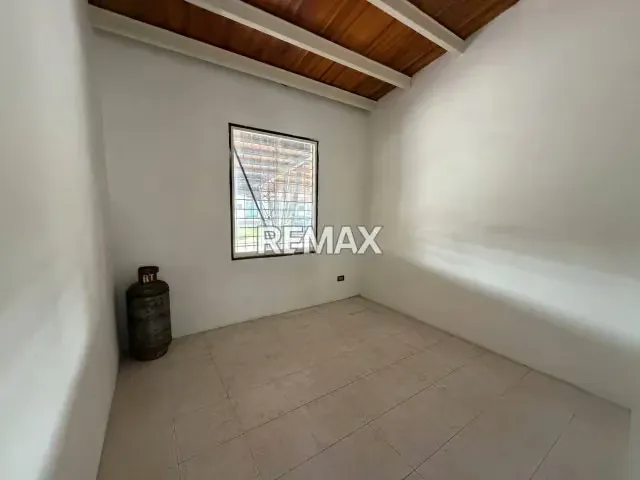 Casa en venta - 4