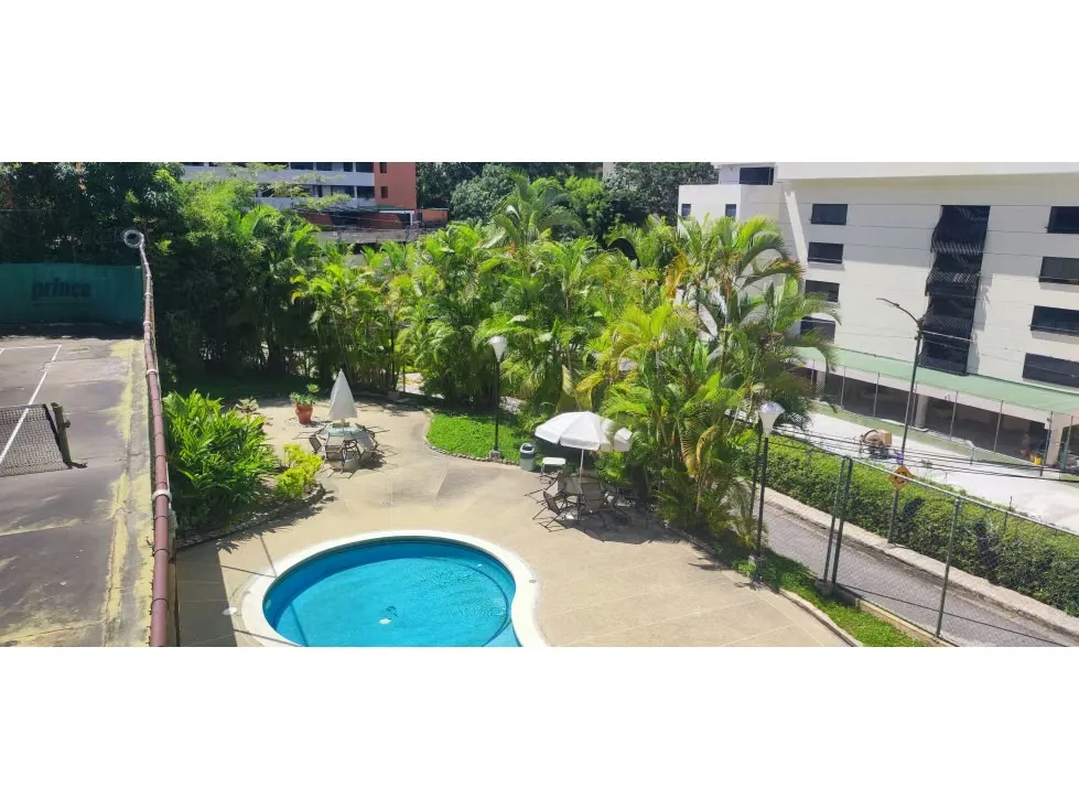 Vendo/alquilo PB 200+80m2 El Peñón 6569 - 30