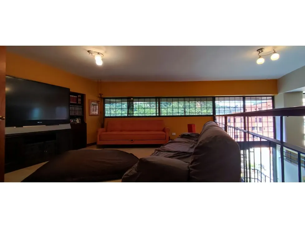 Vendo/alquilo PB 200+80m2 El Peñón 6569 - 7