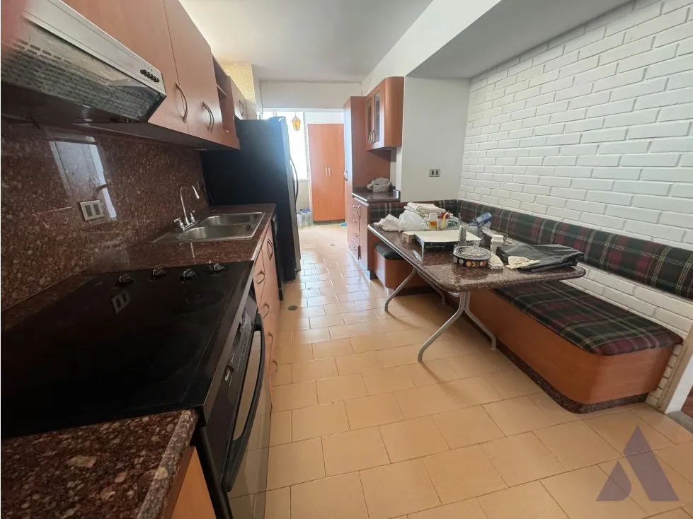 Se vende apartamento 136m2 Santa Rosa de Lima 0586 - 5
