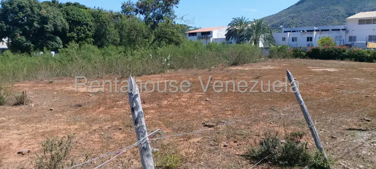 Terreno (Comercial) en Venta en La Fuente, Nueva Esparta - 4