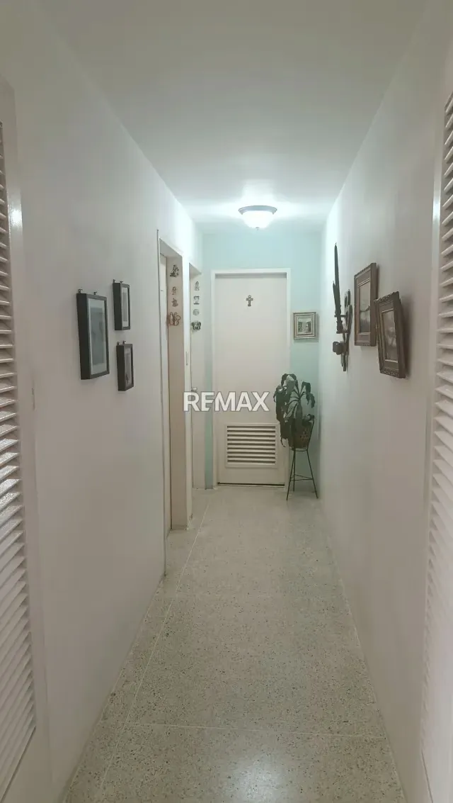 Apartamento en venta en Av. O´Higgins, La Paz. - 9