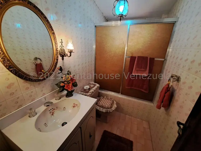 Casa (Multipes Niveles) en Venta en Los Montes Verdes, Miranda - 29