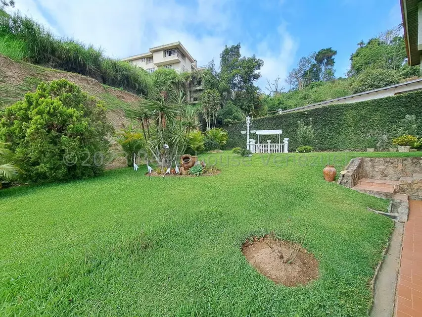 Casa (Multipes Niveles) en Venta en Los Montes Verdes, Miranda - 4