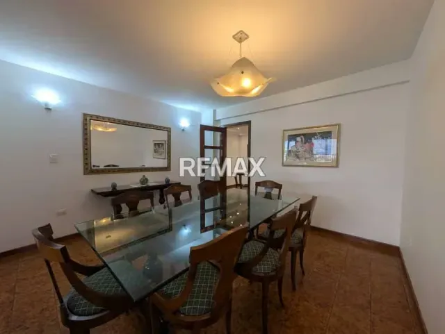 Penthouse en alquiler colinas de Bello Monte, 300M - 13