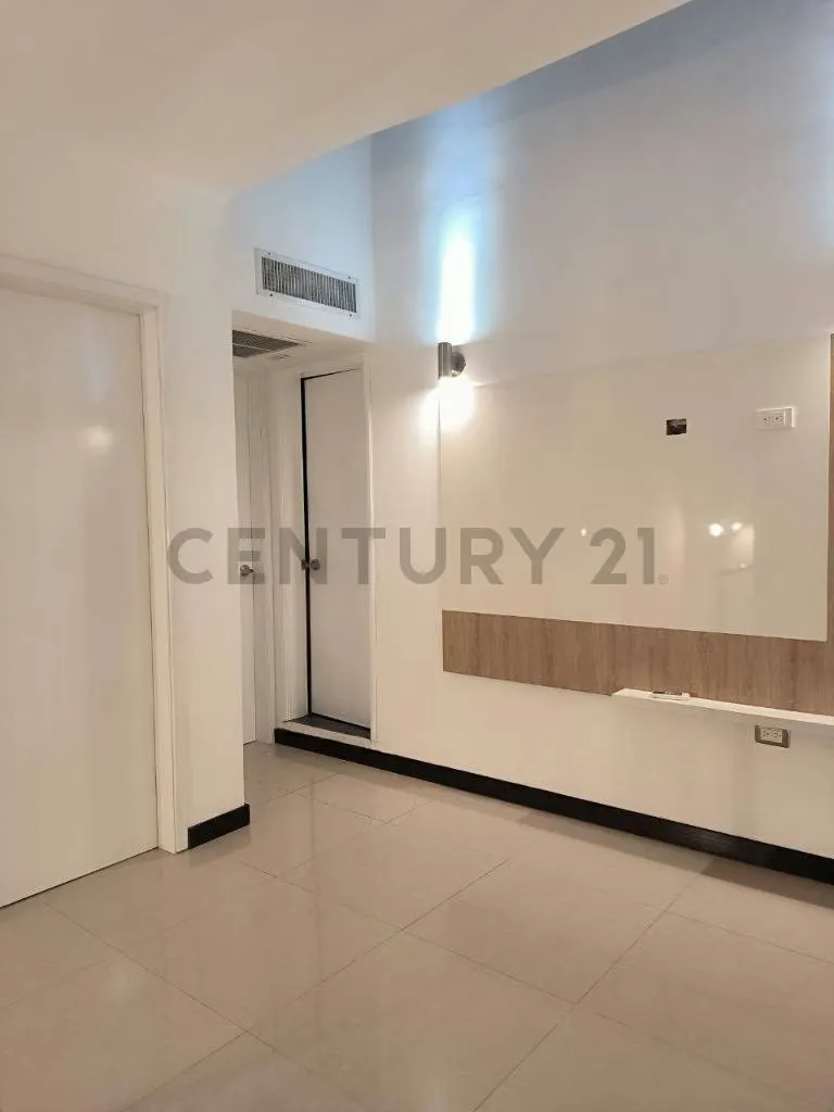 Apartamento en Alquiler Lechería Conjunto Residencial Terramar Suites - 19