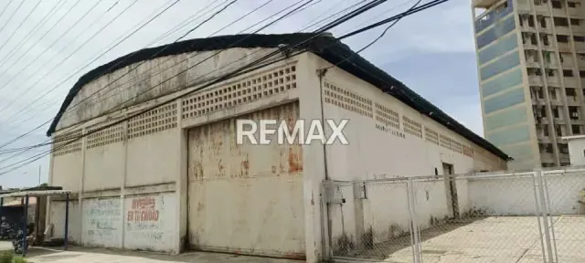 Galpon industrial Urb trinidad