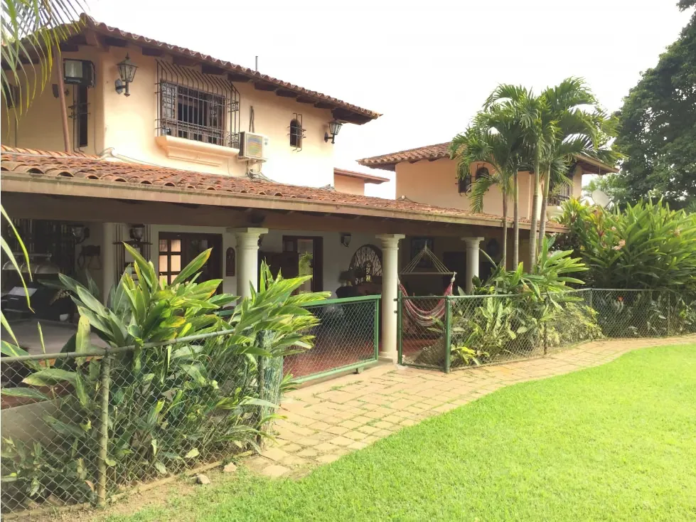 Vendo Casa 560m2 La Lagunita Country Club 9077 - 2