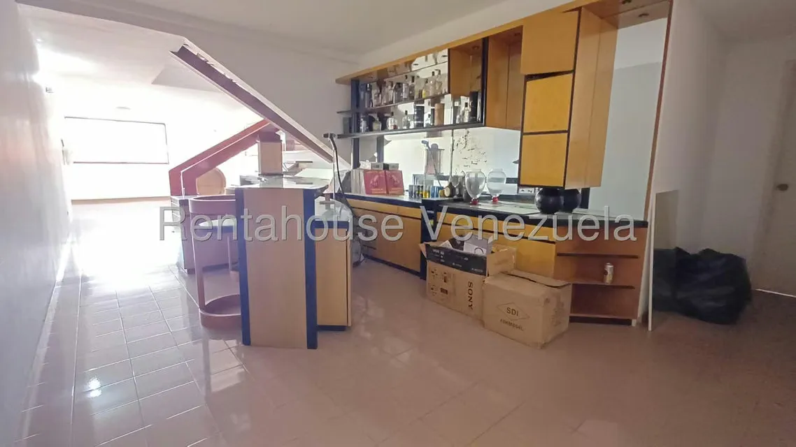 Casa (Multipes Niveles) en Venta en Caurimare, Distrito Metropolitano - 58