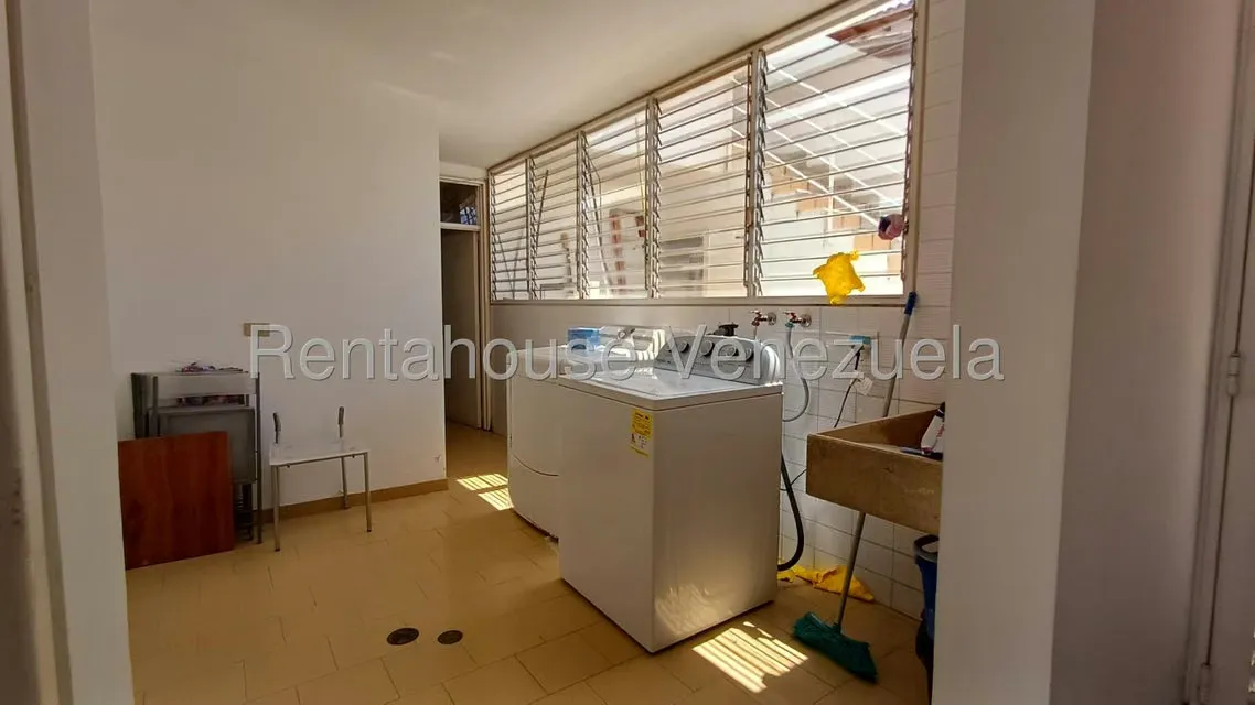 Casa (Multipes Niveles) en Venta en Caurimare, Distrito Metropolitano - 63