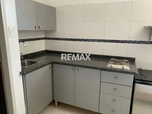 SE VENDE HOTEL OPERATIVO AV ROTARÍA - 20
