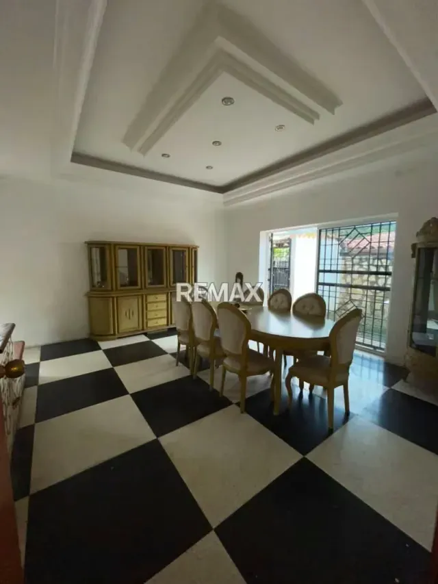 EN VENTA Propiedad Versátil con Gran Capacidad En Santa Elena - 5
