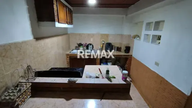 Casa en plena Avenida Briceño Mendez a 2 cuadras de la Cedeño - 13